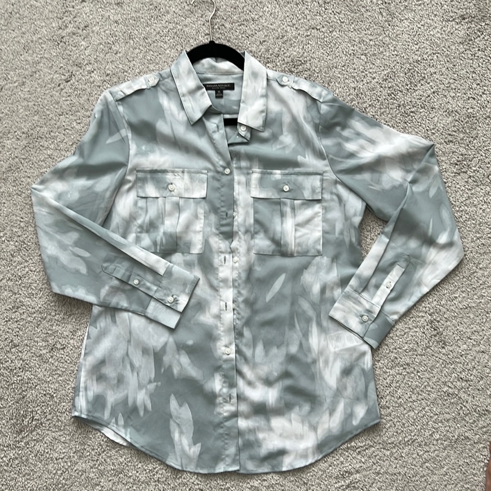 Banana Republic Blouse